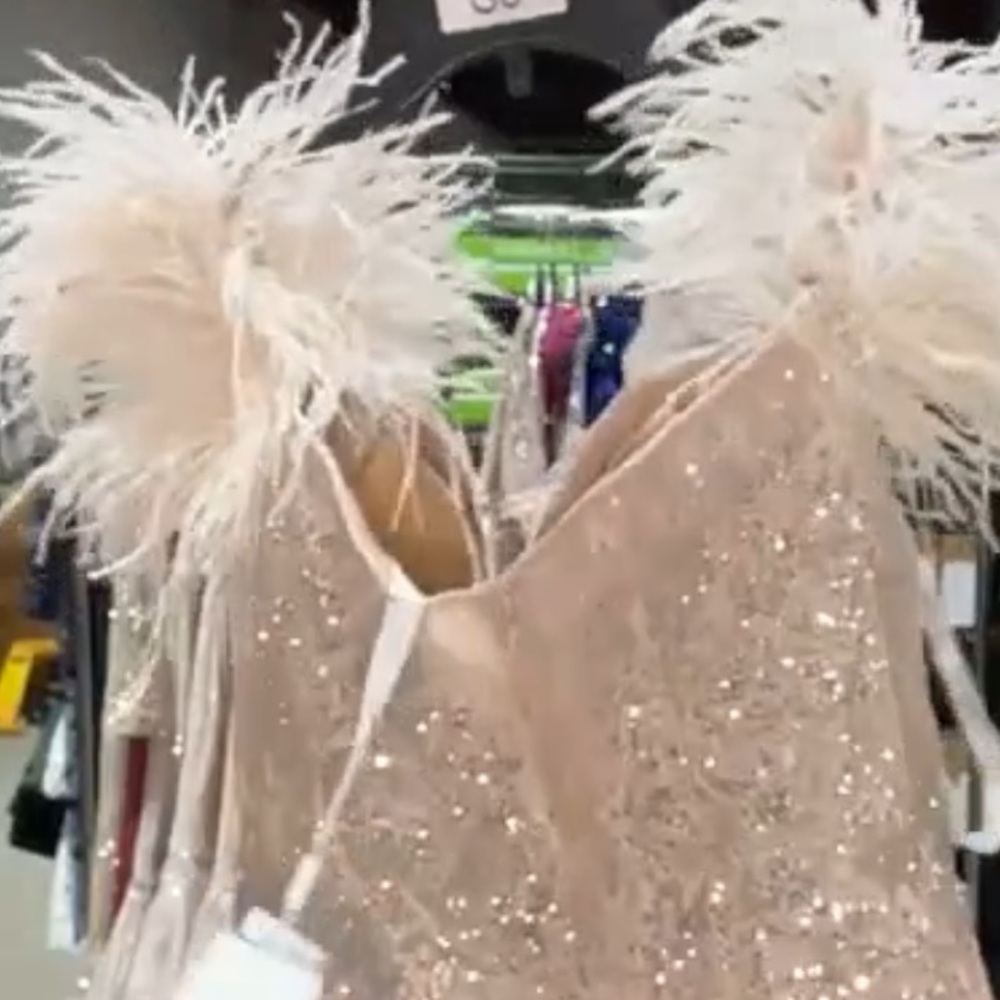 ✔️#86B BNWT MAC DUGGAL FEATHERED CRYSTAL EMBELLISHED SLEEVELESS GOWN … - Picture 11 of 12